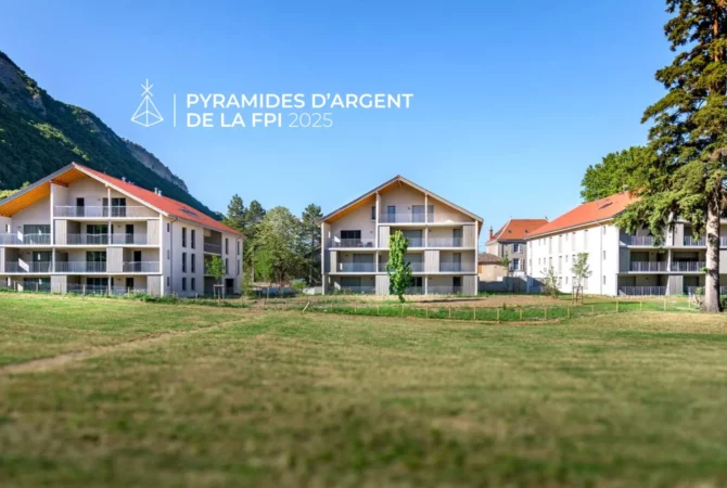 La résidence PRAIRIES DU BREUIL à Vif, lauréate des Pyramides d'Argent de la FPI Alpes 2025.