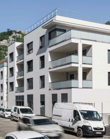 La résidence LE CARRARE à Grenoble.